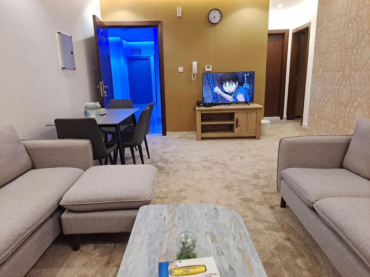 Golden Dahlia Fintas Aparthotel Kuwait City Ngoại thất bức ảnh