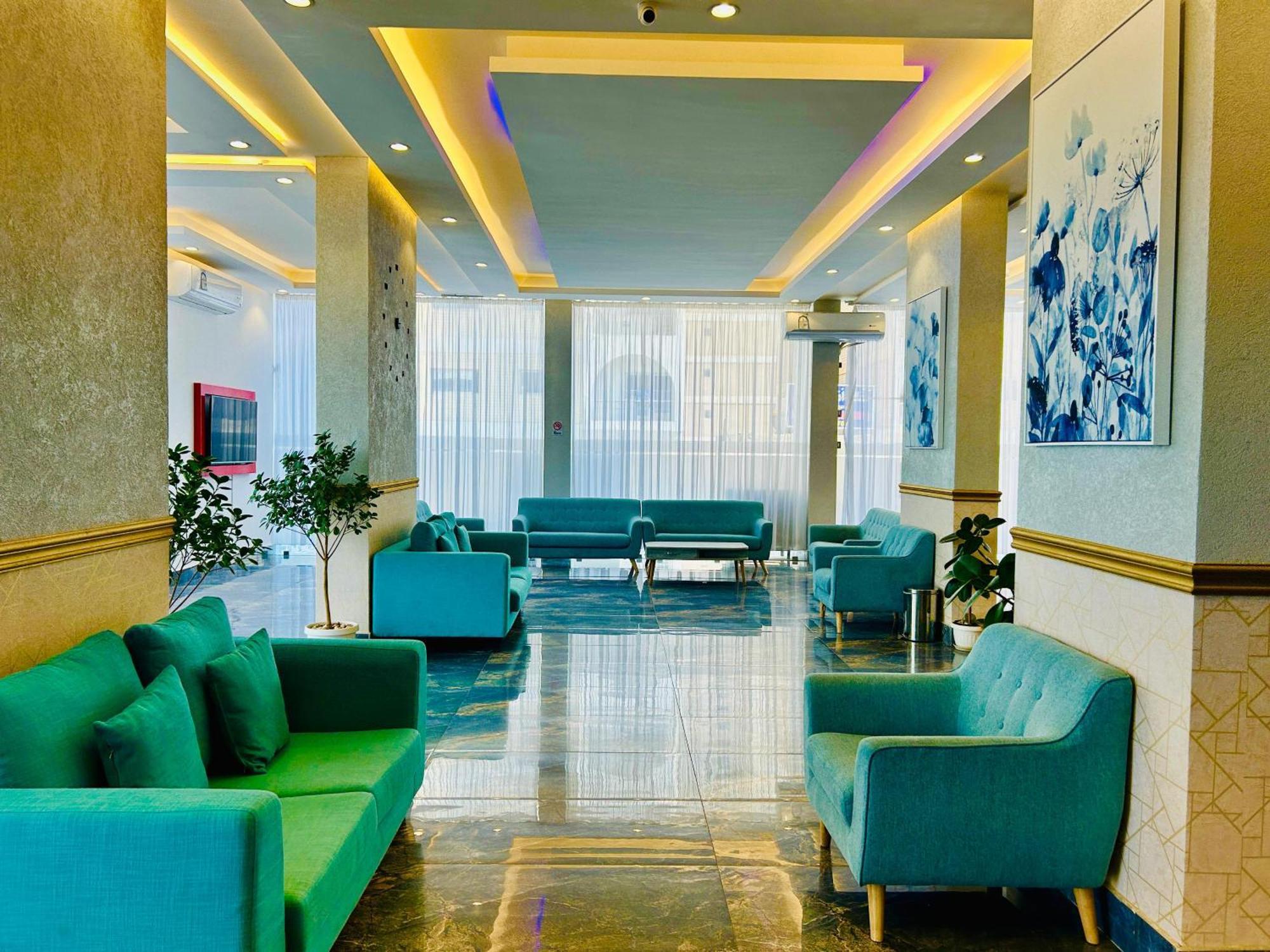 Golden Dahlia Fintas Aparthotel Kuwait City Ngoại thất bức ảnh